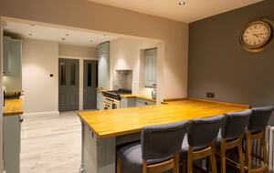 Victorian Grace on Harlow Moor Drive - Harrogate, United Kingdom