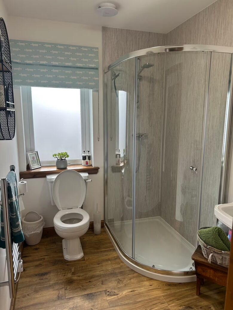 Clickety-Clack Railway Cottage - Kinlocheil, United Kingdom