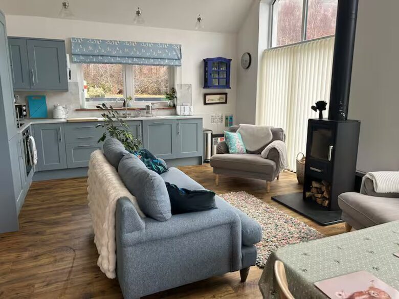 Clickety-Clack Railway Cottage - Kinlocheil, United Kingdom