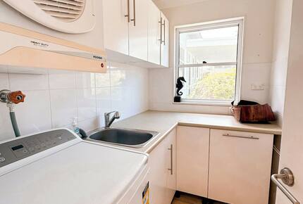 Beachfront Living on Dangar Island - Dangar Island, Australia
