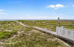 Holden Beach Oceanfront Estate - Holden Beach, North Carolina