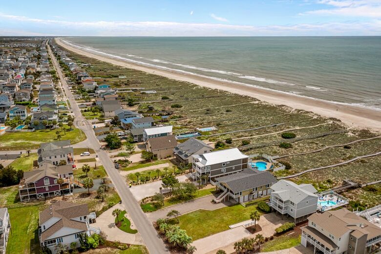 Holden Beach Oceanfront Estate - Holden Beach, North Carolina