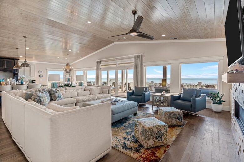 Holden Beach Oceanfront Estate - Holden Beach, North Carolina