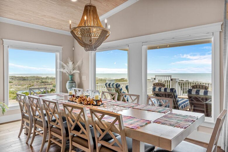 Holden Beach Oceanfront Estate - Holden Beach, North Carolina