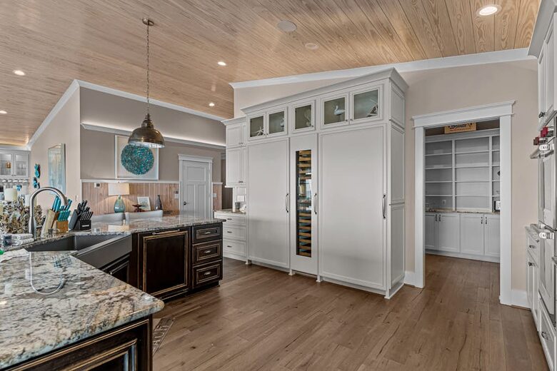 Holden Beach Oceanfront Estate - Holden Beach, North Carolina