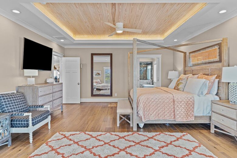 Holden Beach Oceanfront Estate - Holden Beach, North Carolina