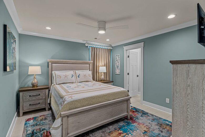 Holden Beach Oceanfront Estate - Holden Beach, North Carolina