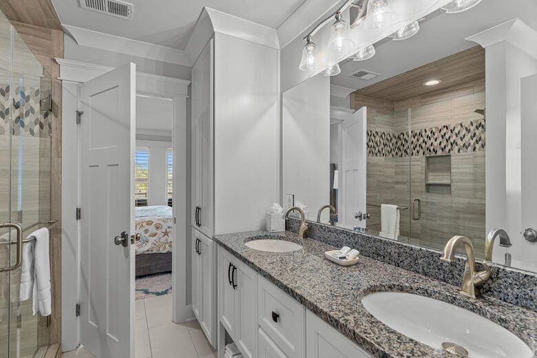 Holden Beach Oceanfront Estate - Holden Beach, North Carolina