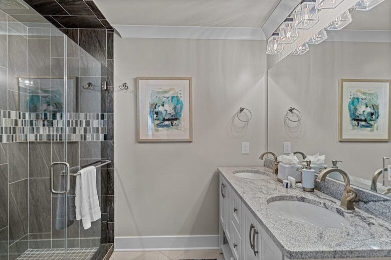 Holden Beach Oceanfront Estate - Holden Beach, North Carolina