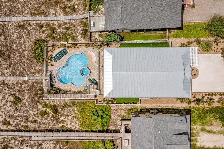 Holden Beach Oceanfront Estate - Holden Beach, North Carolina