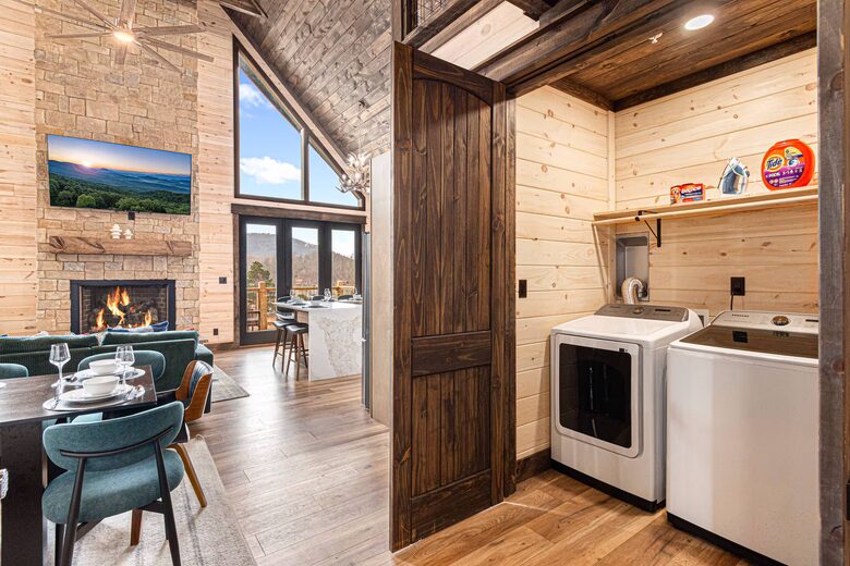 Luxury Cabin Near Pigeon Forge with Indoor Pool, Sports Court & Theater - Sevierville, Tennessee