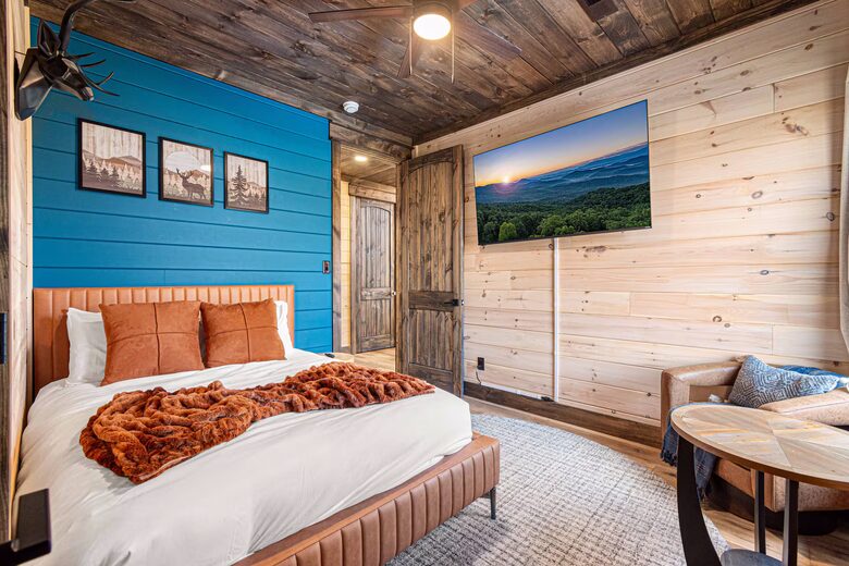 Luxury Cabin Near Pigeon Forge with Indoor Pool, Sports Court & Theater - Sevierville, Tennessee