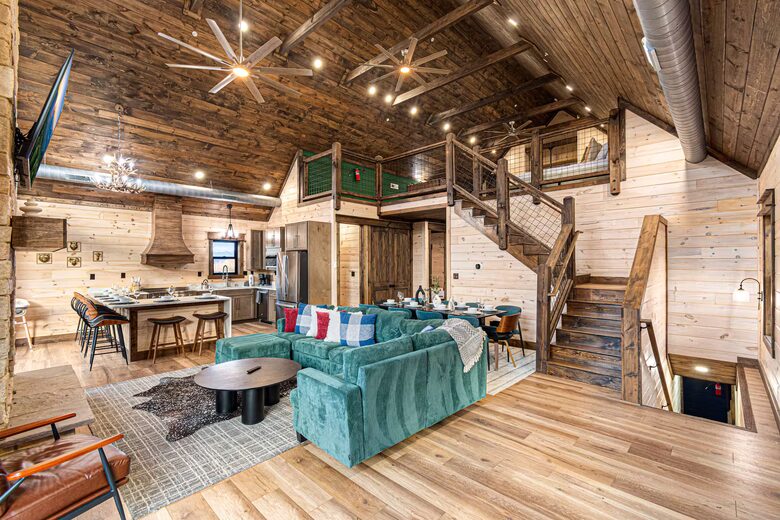 Luxury Cabin Near Pigeon Forge with Indoor Pool, Sports Court & Theater - Sevierville, Tennessee
