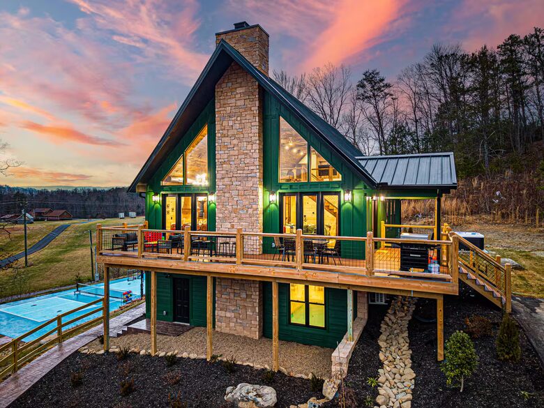 Luxury Cabin Near Pigeon Forge with Indoor Pool, Sports Court & Theater - Sevierville, Tennessee