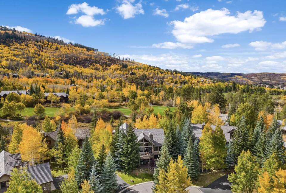 Elevated Cordillera Retreat with Mountain Views - Edwards, Colorado