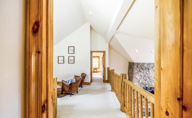 Elevated Cordillera Retreat with Mountain Views - Edwards, Colorado