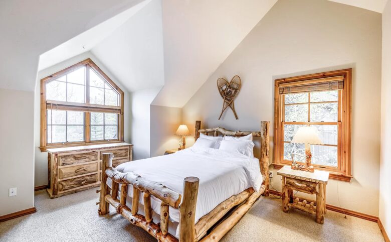 Elevated Cordillera Retreat with Mountain Views - Edwards, Colorado