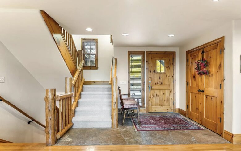 Elevated Cordillera Retreat with Mountain Views - Edwards, Colorado