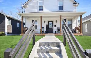 Indianapolis Residence with Walkable Access to Butler University - Indianapolis, Indiana