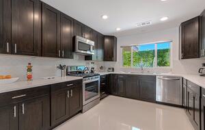 Burt Lancaster Estate | Palm Springs Retreat with Resort Amenities - Palm Springs, California