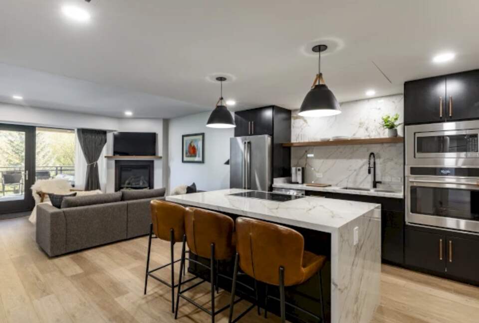 Elevated Two Bedroom Retreat at Main & Sky - Park City, Utah
