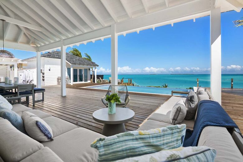 The Lemon Tree House - Moss Town, Bahamas
