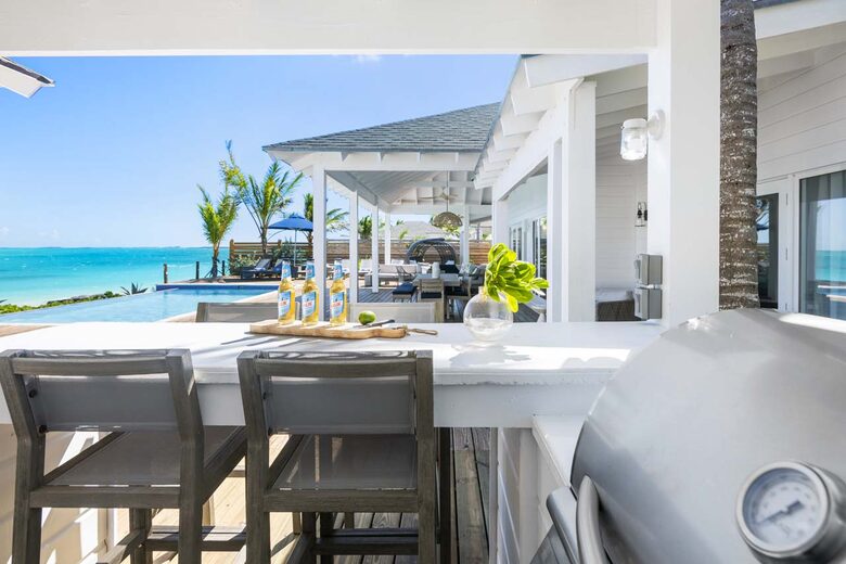 The Lemon Tree House - Moss Town, Bahamas