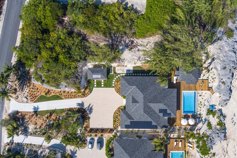 The Lemon Tree House - Moss Town, Bahamas