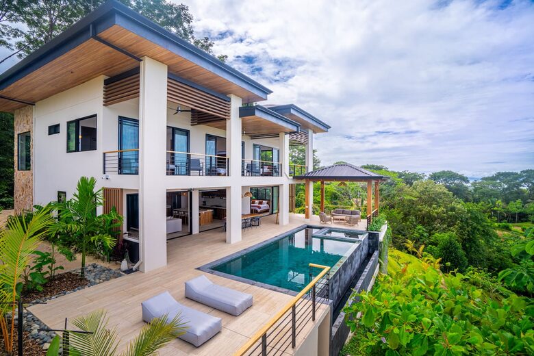 Pacific Horizon Infinity Pool in Costa Rica - Ballena, Costa Rica