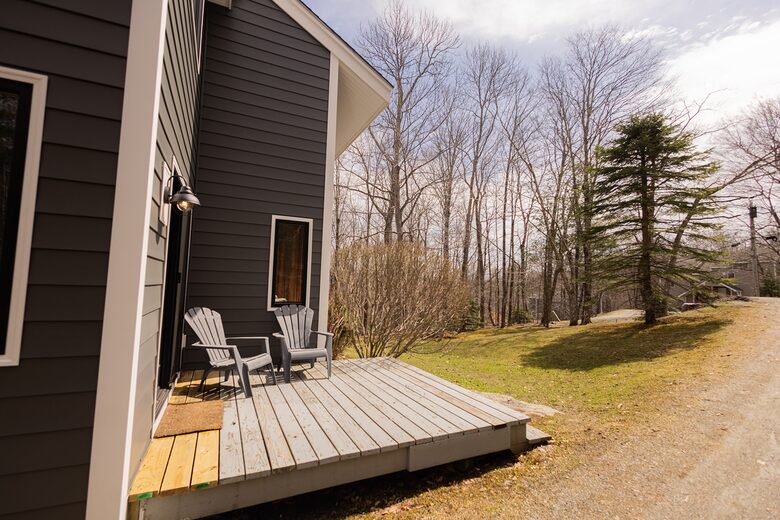 Cozy Mount Snow Retreat Just 1 Mile from Slopes - West Dover, Vermont