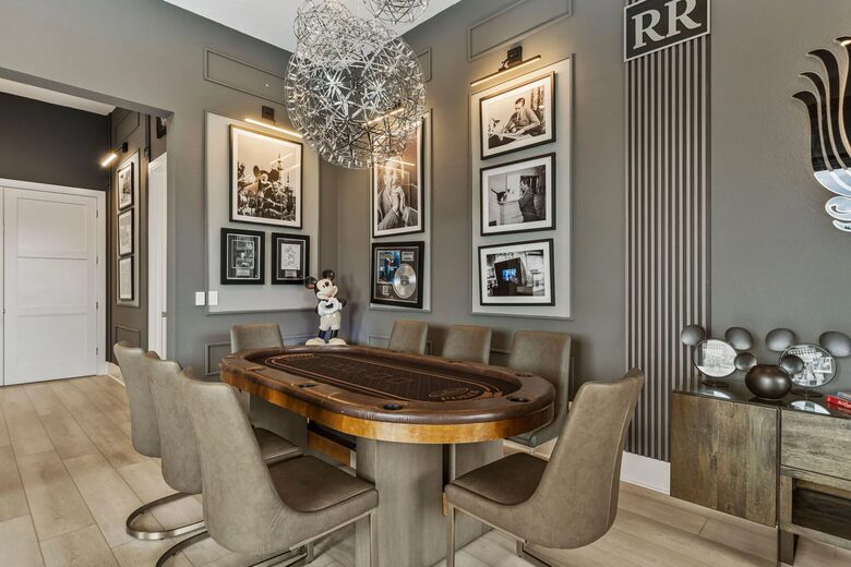 Reunion | Royal Mansion - Kissimmee, Florida