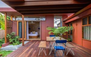 Design-Forward Beach House with Seamless Indoor–Outdoor Living - Byron Bay, Australia