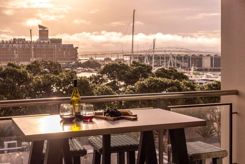 Apartamento en Viaduct Harbour con vistas al horizonte y al puerto deportivo - Auckland, Nueva Zelanda