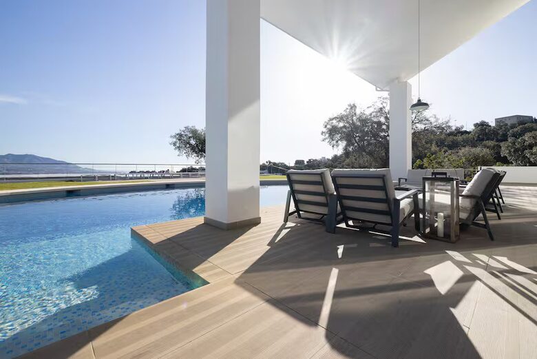 Mediterranean Majesty in East Marbella Hills - Ojen, Marbella, Spain