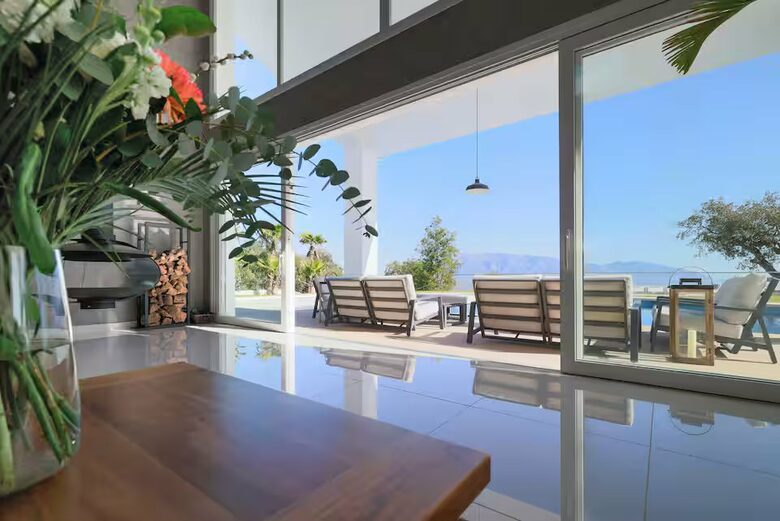 Mediterranean Majesty in East Marbella Hills - Ojen, Marbella, Spain