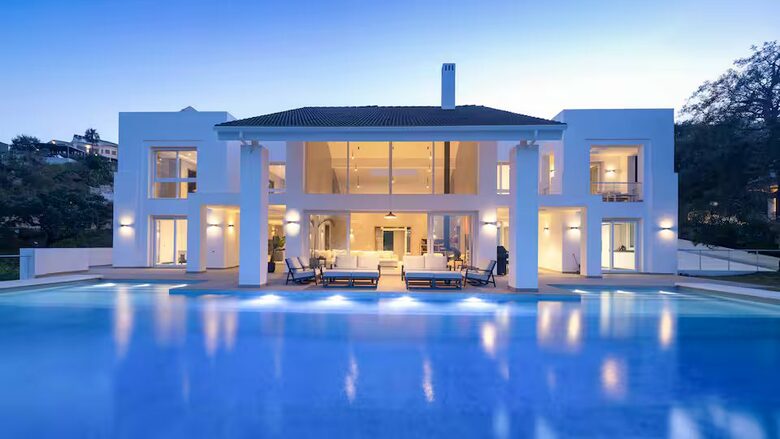 Mediterranean Majesty in East Marbella Hills - Ojen, Marbella, Spain