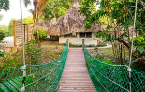 Jade Jungle Resort | All-Inclusive Eco-Luxury Full Resort on 300-Acre Private Reserve - Teakettle, Belize