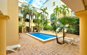 Walkable Playa del Carmen Escape Near Beach & Dining - Playa del Carmen, Mexico