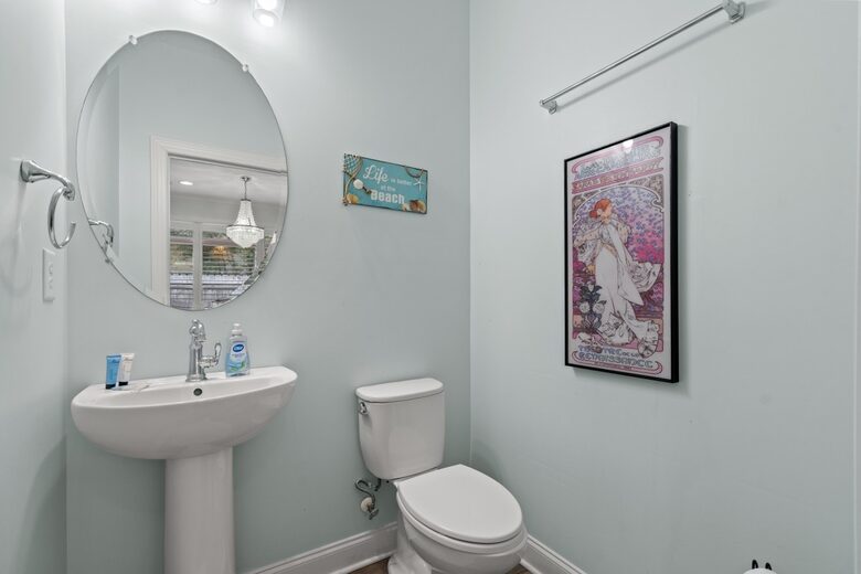 Powder room