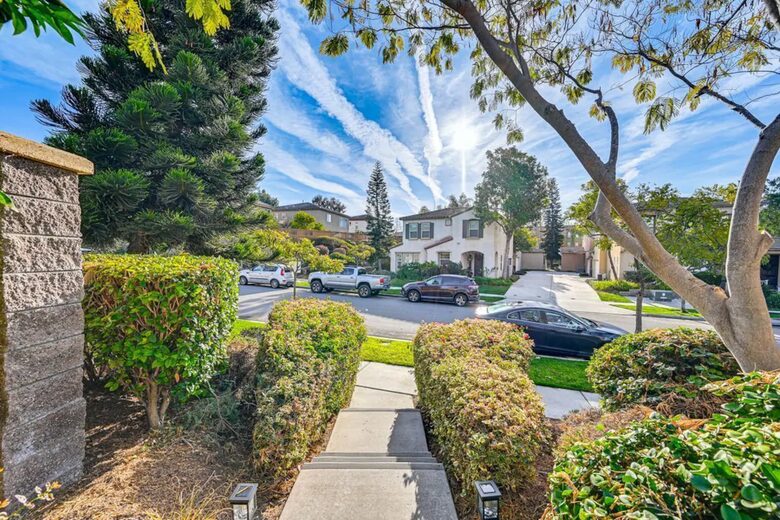 Elevated Stay in Chula Vista’s Enclave Community - Chula Vista, California