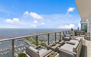 Tampa Bay Panoramic Penthouse - St. Petersburg, Florida