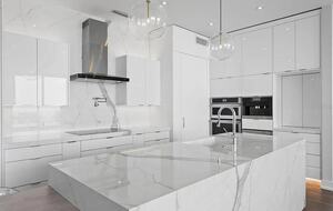 Tampa Bay Panoramic Penthouse - St. Petersburg, Florida