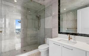 Tampa Bay Panoramic Penthouse - St. Petersburg, Florida