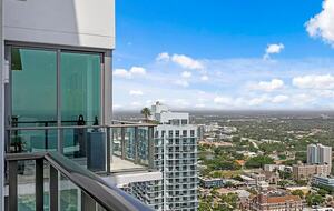 Tampa Bay Panoramic Penthouse - St. Petersburg, Florida