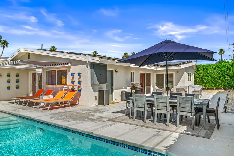 A Desert Modern Stay Centered Around Poolside Mountain Views - Palm Springs, California