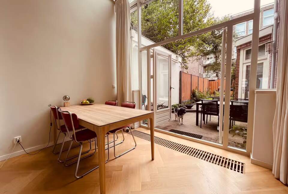 Bright Vondelpark Townhouse with Private Garden - Amsterdam, Netherlands