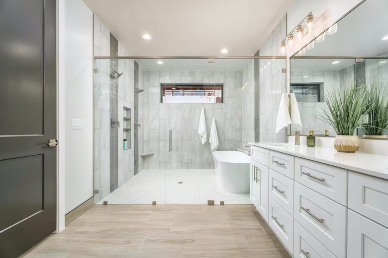 Luxury 7BR Escape Near Zion with Private Pool - Hurricane, Utah