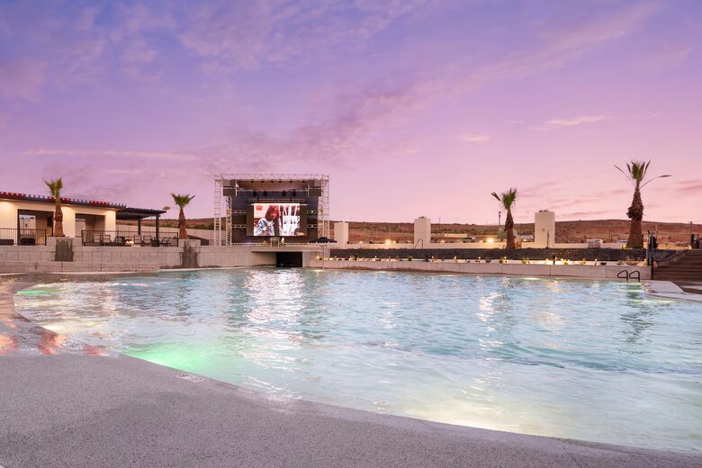 Luxury 7BR Escape Near Zion with Private Pool - Hurricane, Utah