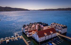 Modern Luxury Overlooking the Sea - Bergen, Norway