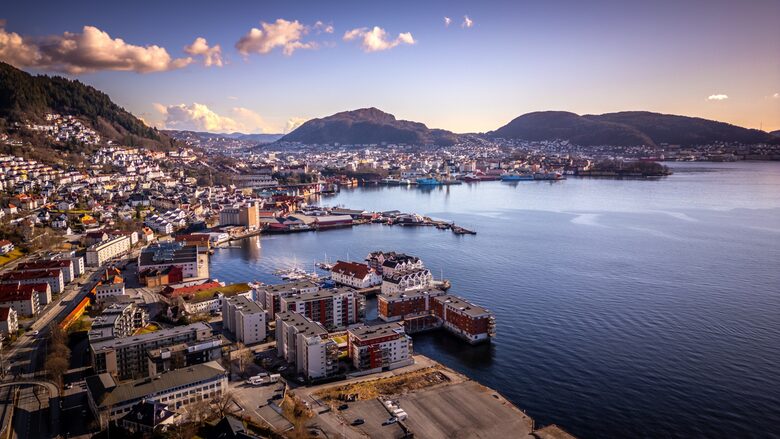 Modern Luxury Overlooking the Sea - Bergen, Norway